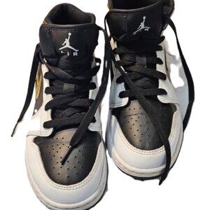 Size 5.5Y- Nike Air Jordan 1 Mid White Gold - 554725 190